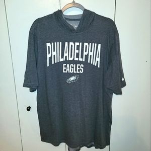 Philadelphia Eagles hooded t-shirt size XL